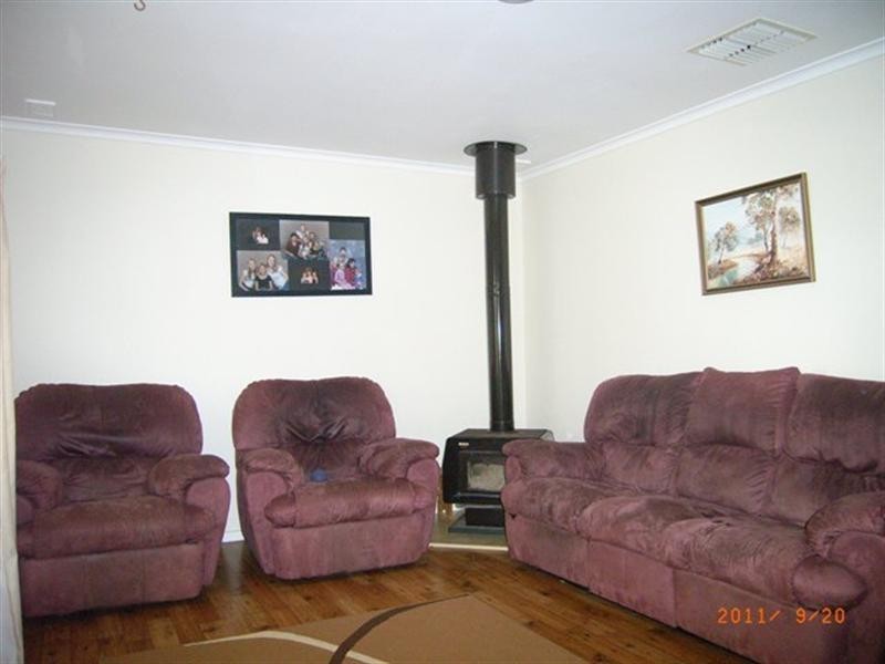 31 Slaughter Street, Three Springs WA 6519