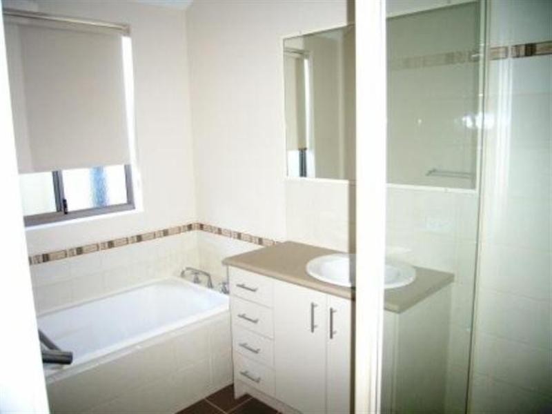 5 Damia Circle, Port Denison WA 6525