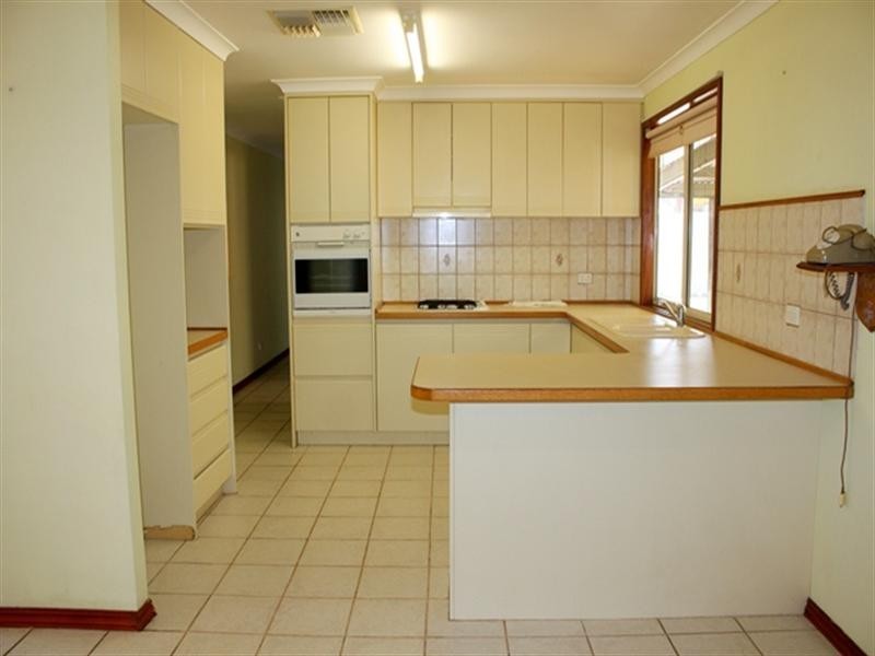 23 Church Street, Dongara WA 6525