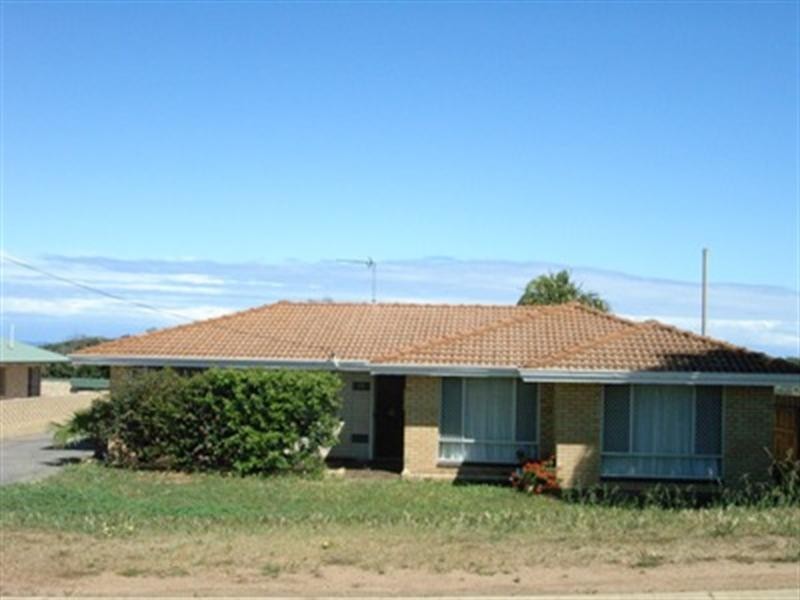 32 Pearse Road, Port Denison WA 6525