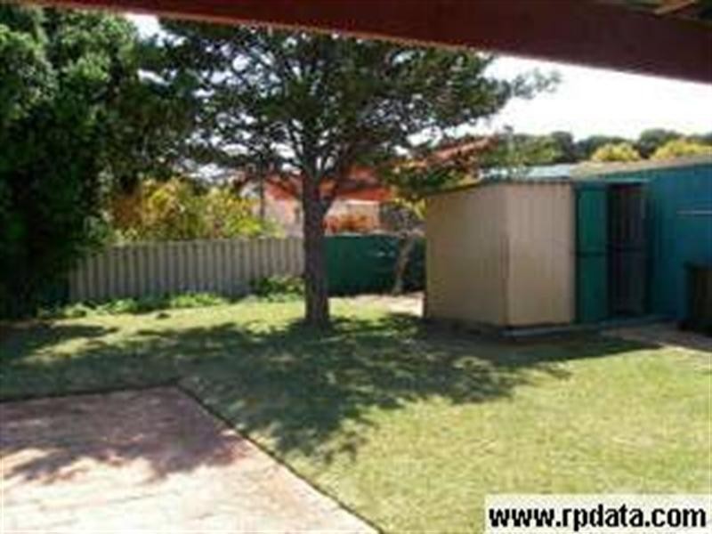 32 Ocean Drive, Port Denison WA 6525