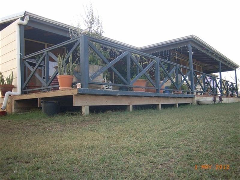 219 Pettit Road, Dongara WA 6525