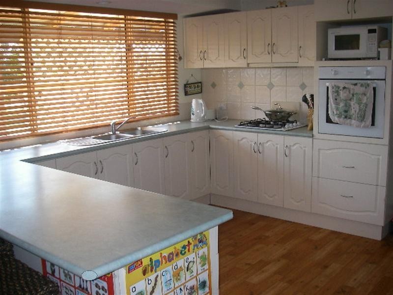 219 Pettit Road, Dongara WA 6525