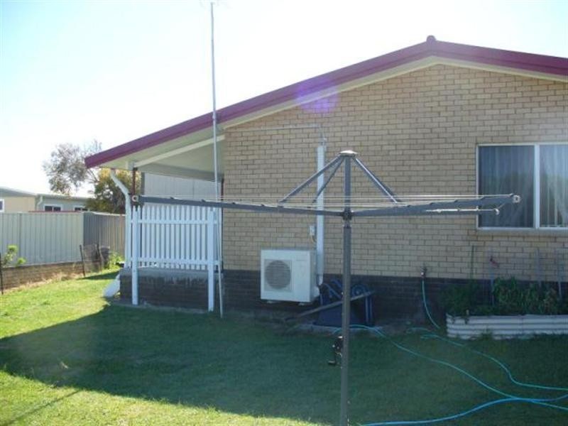 6 Healy Street, Port Denison WA 6525