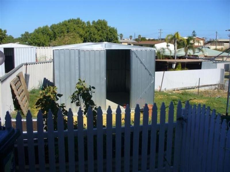 6 Healy Street, Port Denison WA 6525