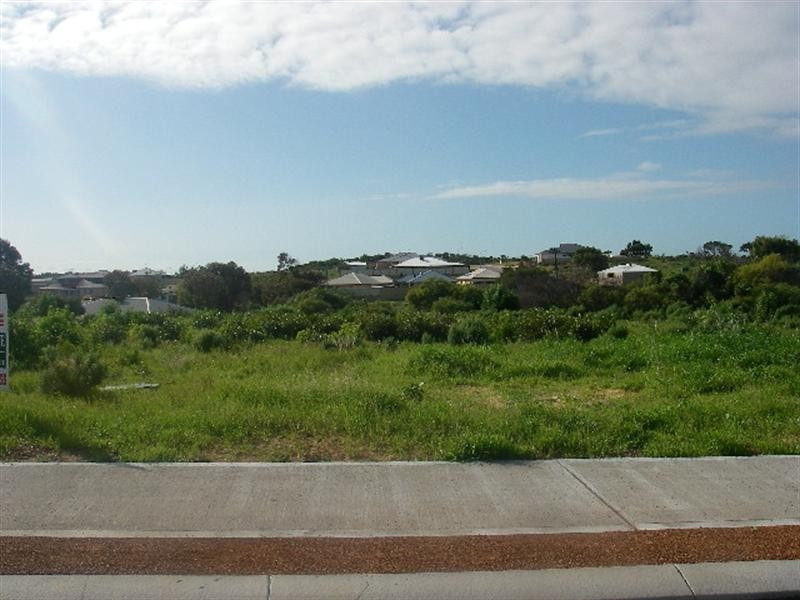 25 Mason Crescent, Port Denison WA 6525