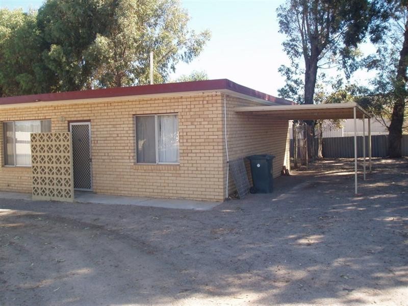 Unit 2/183 Point Leander Drive, Port Denison WA 6525