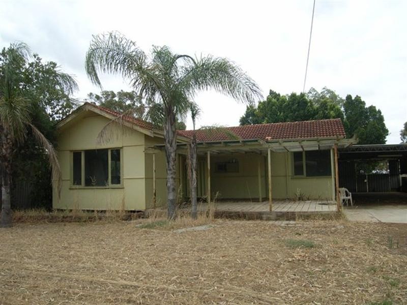 23 Williamson Street, Three Springs WA 6519