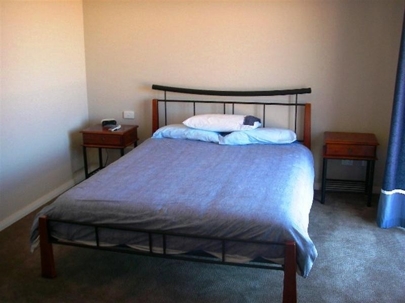 9/129 Point Leander Drive, Port Denison WA 6525