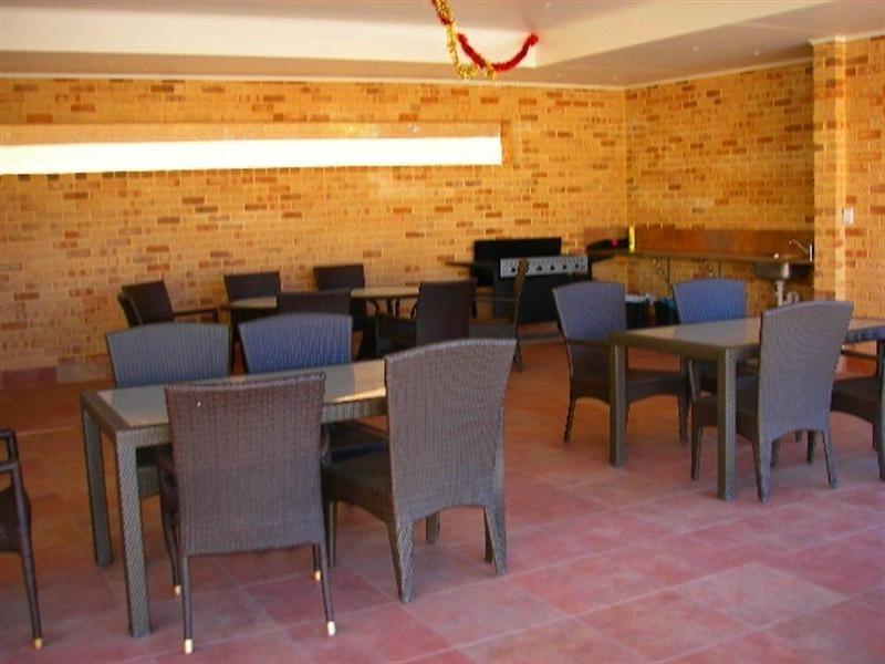 9/129 Point Leander Drive, Port Denison WA 6525