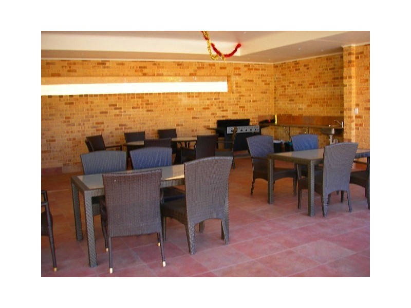 10/129 Point Leander Drive, Port Denison WA 6525