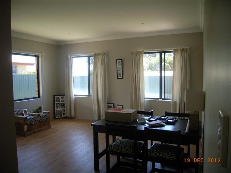 17 Mason Crescent, Port Denison WA 6525