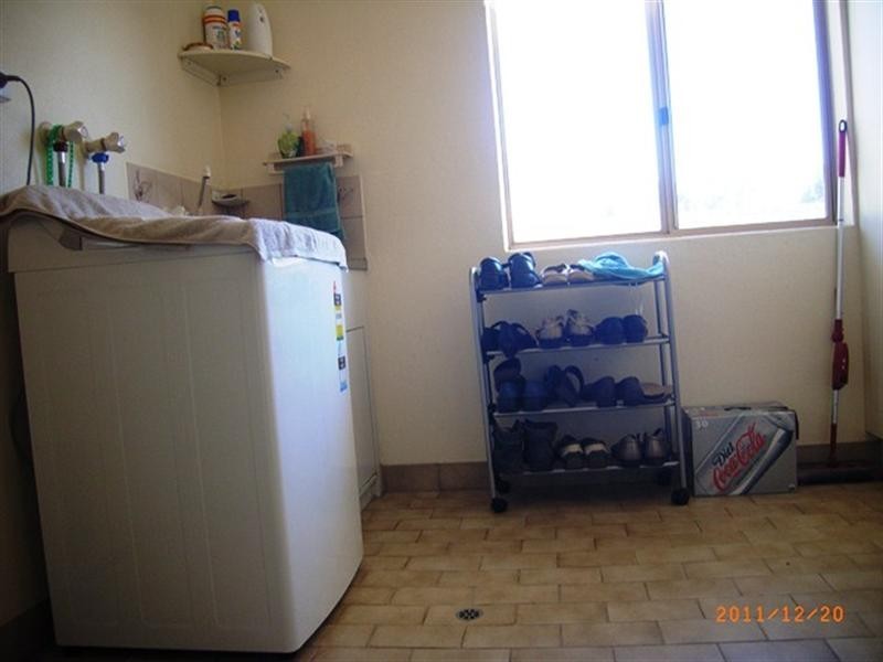 22 Tulloch Drive, Dongara WA 6525