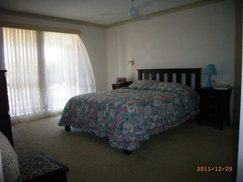 22 Tulloch Drive, Dongara WA 6525