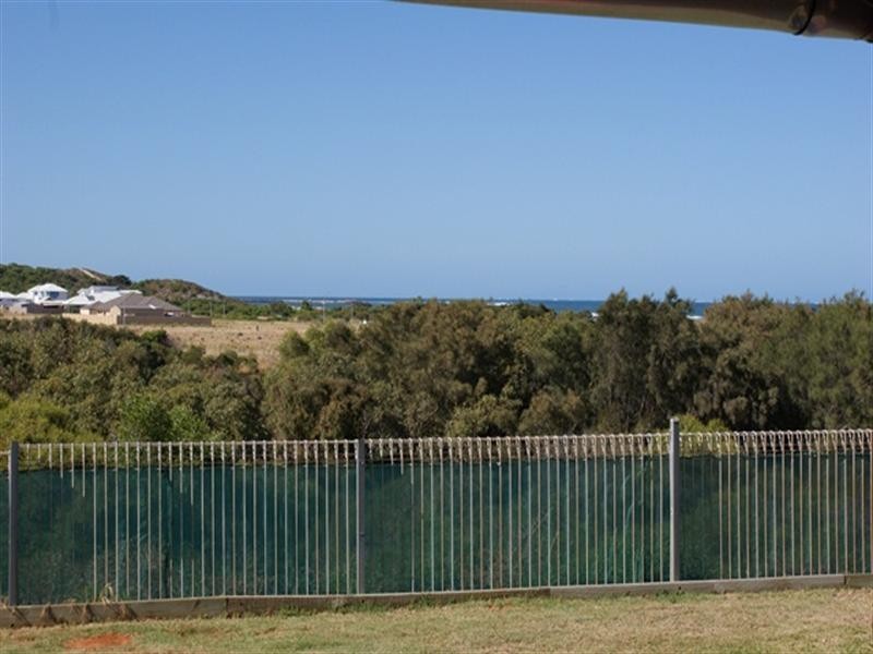 31 Church Street, Dongara WA 6525
