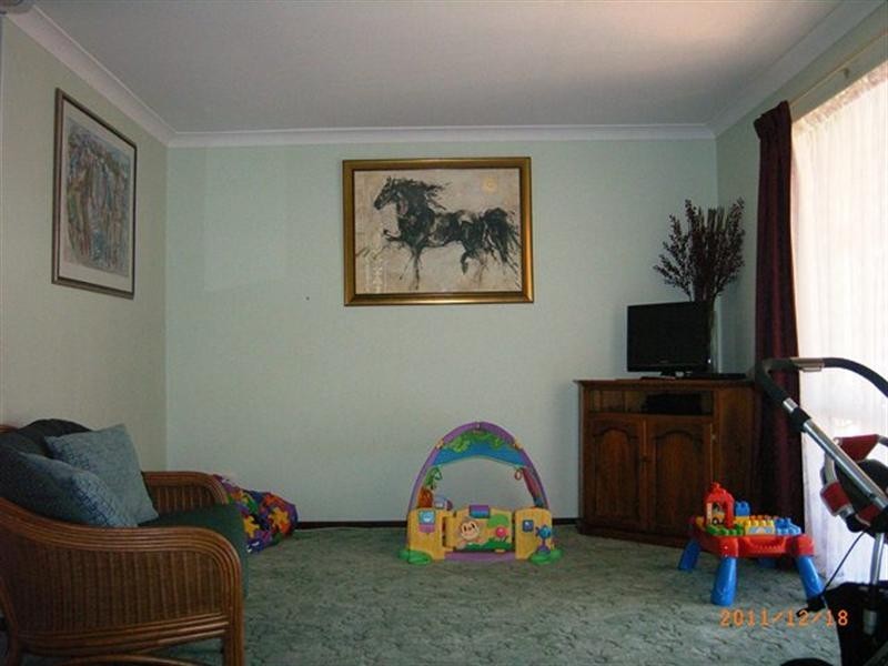 31 Church Street, Dongara WA 6525