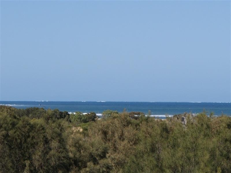 31 Church Street, Dongara WA 6525