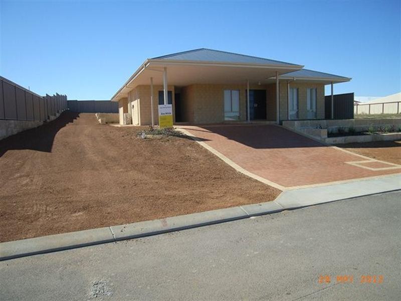 41 Premier Circle, Dongara WA 6525