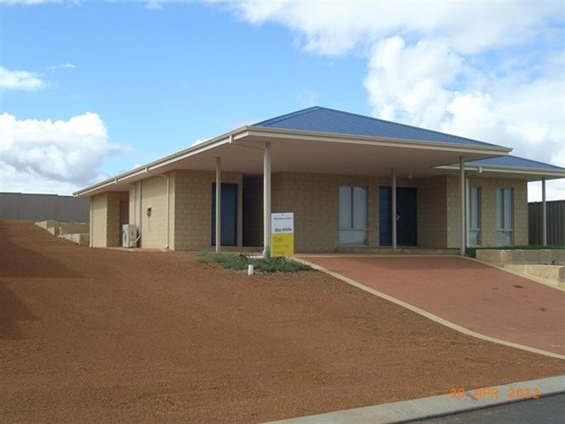 41 Premier Circle, Dongara WA 6525
