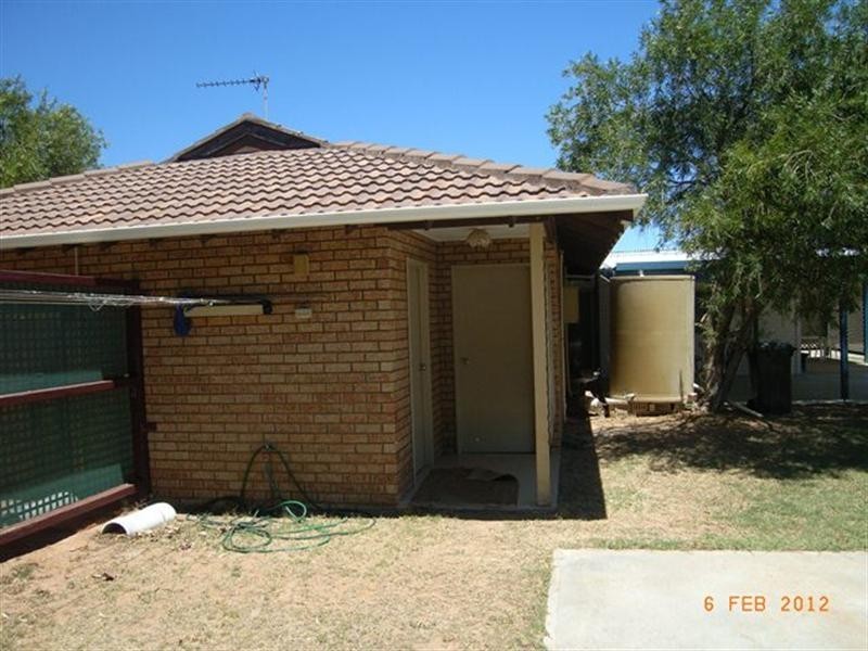 Unit 27-123 Point Leander Drive, Port Denison WA 6525