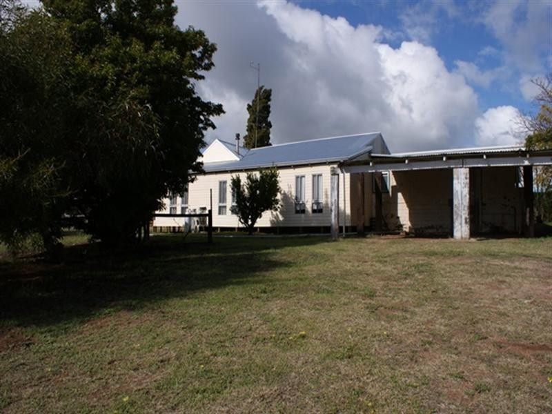 13-15 Victoria Road, Mingenew WA 6522