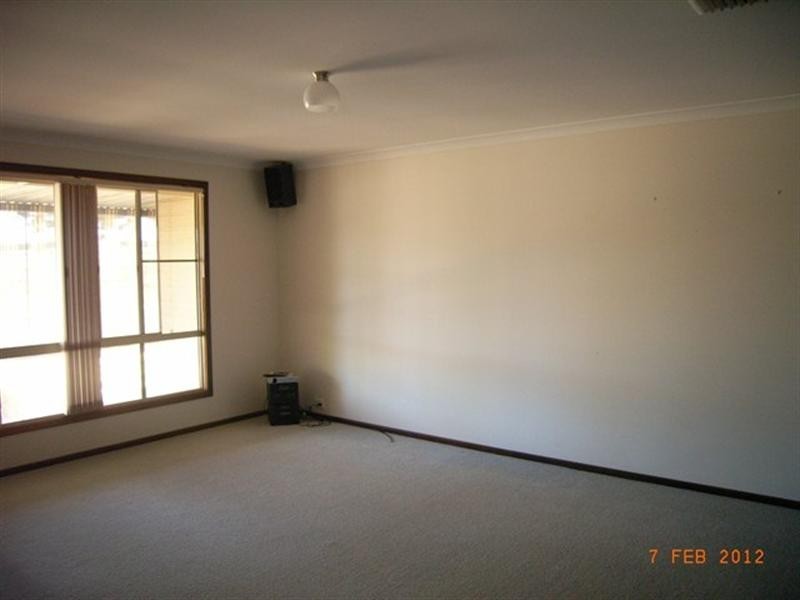 15 Gooch Street, Three Springs WA 6519