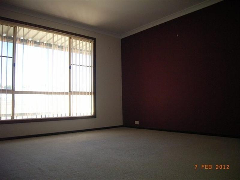 15 Gooch Street, Three Springs WA 6519