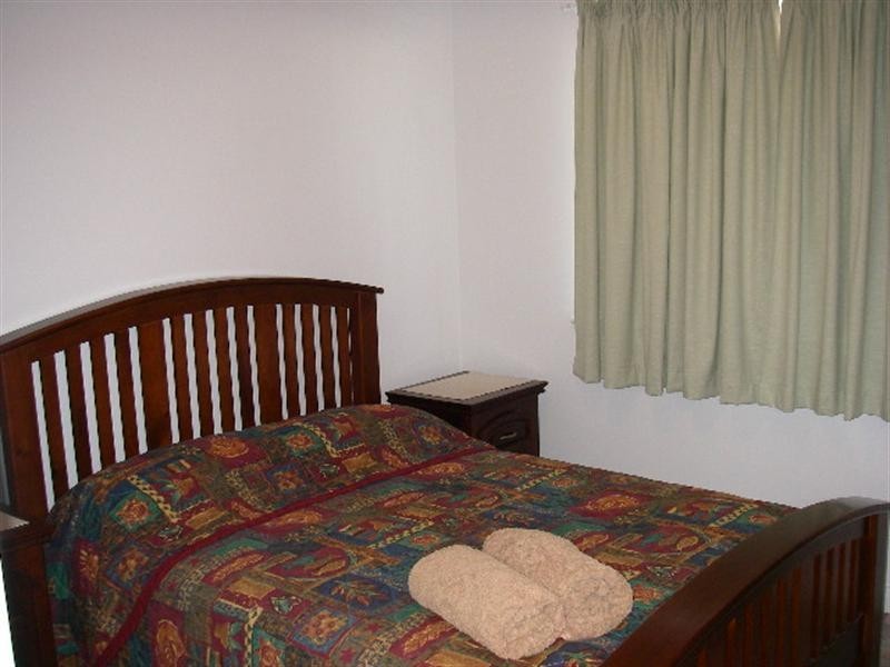 9/123 Point Leander Drive, Port Denison WA 6525