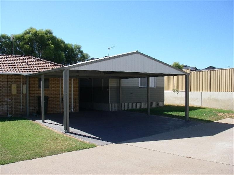 9/123 Point Leander Drive, Port Denison WA 6525
