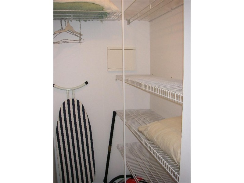 9/123 Point Leander Drive, Port Denison WA 6525