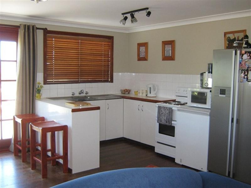 12 Downes Way, Port Denison WA 6525