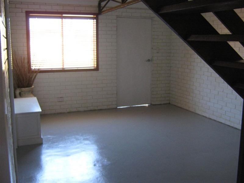 12 Downes Way, Port Denison WA 6525