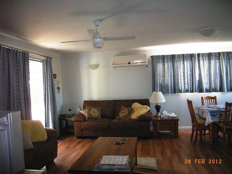 30/50 Waldeck Street, Dongara WA 6525