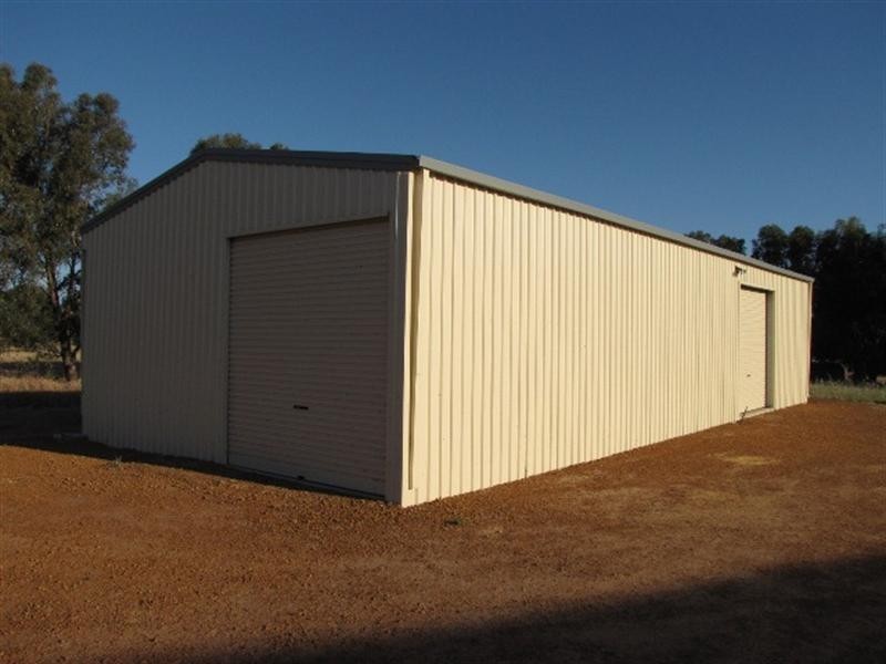 102 Brennand Road, Dongara WA 6525