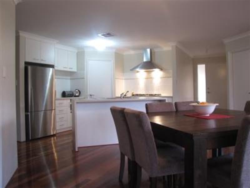 102 Brennand Road, Dongara WA 6525