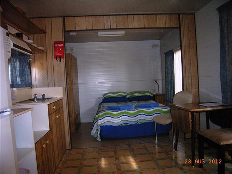 25/123 Point Leander Drive, Port Denison WA 6525