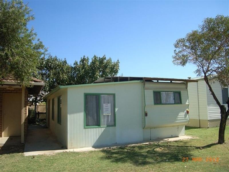 17/123 Point Leander Drive, Port Denison WA 6525