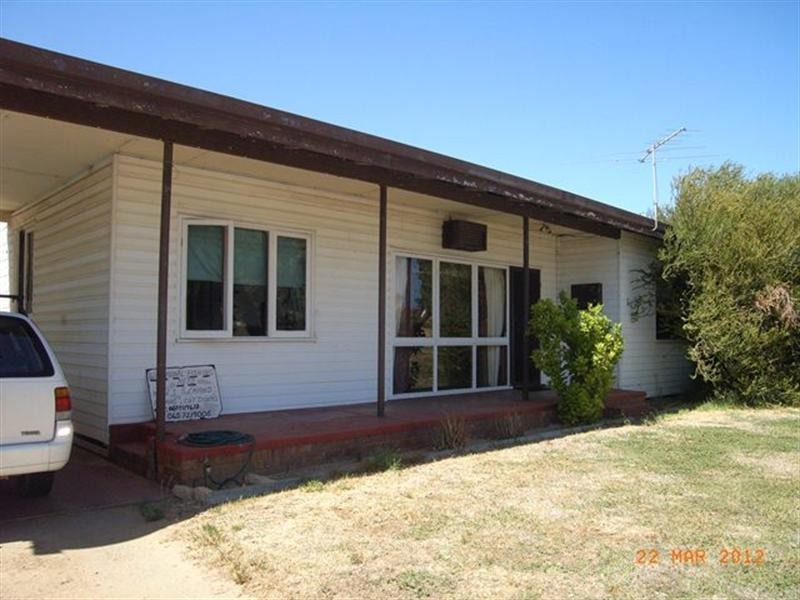 116 Point Leander Drive, Port Denison WA 6525