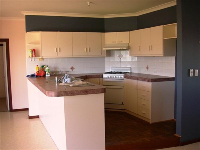 10 Searipple Avenue, Port Denison WA 6525