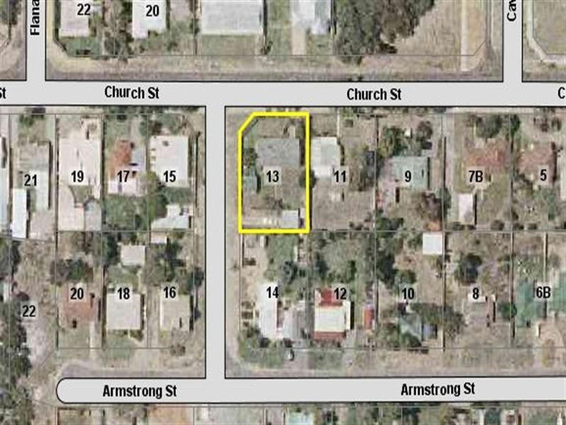 13 Church Street, Dongara WA 6525