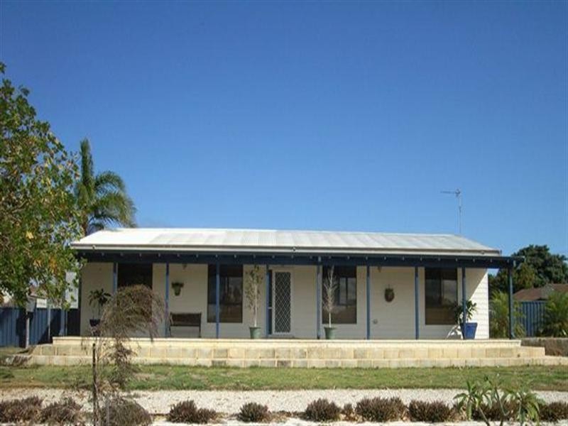 45 Waldeck Street, Dongara WA 6525