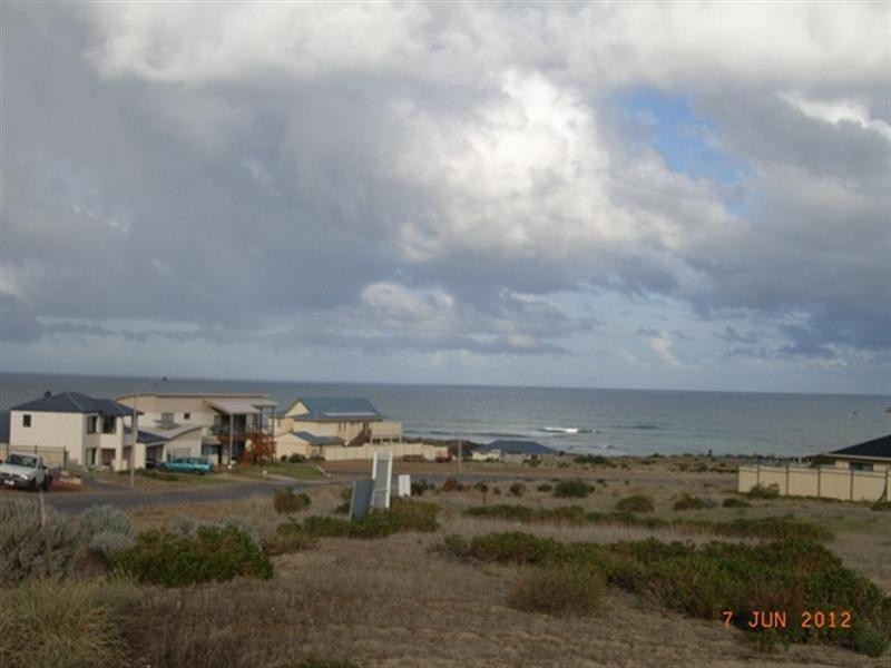 11 Emily Way, Dongara WA 6525