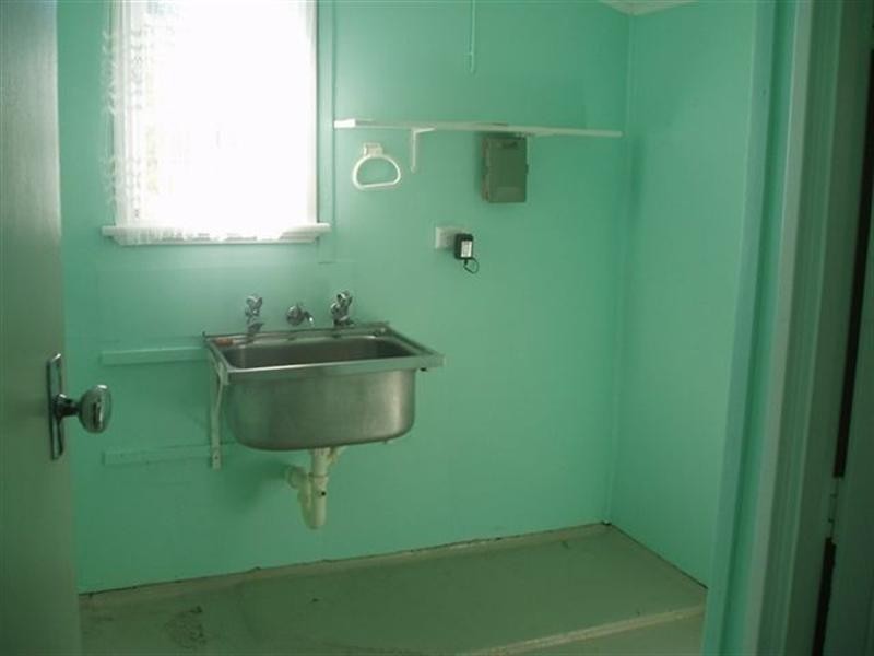 32 Dodd Street, Dongara WA 6525