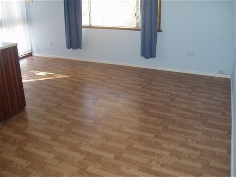 32 Dodd Street, Dongara WA 6525