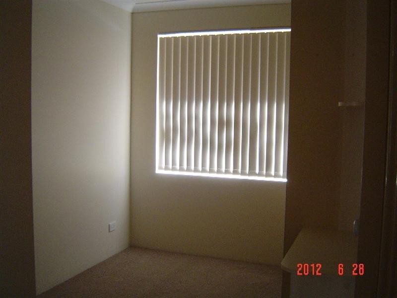 4/14 HOSKEN, Dongara WA 6525