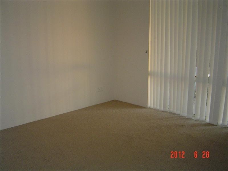 4/14 HOSKEN, Dongara WA 6525