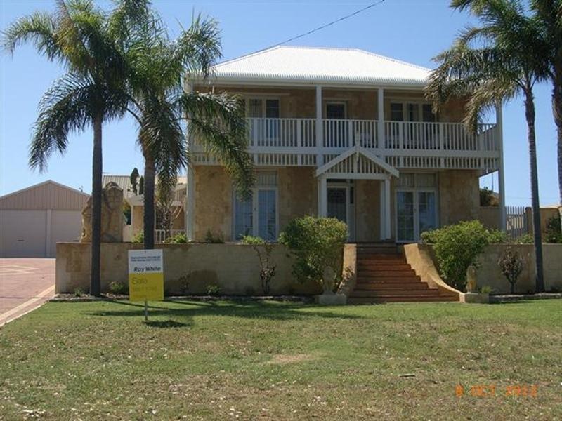 20 Plester Street, Port Denison WA 6525