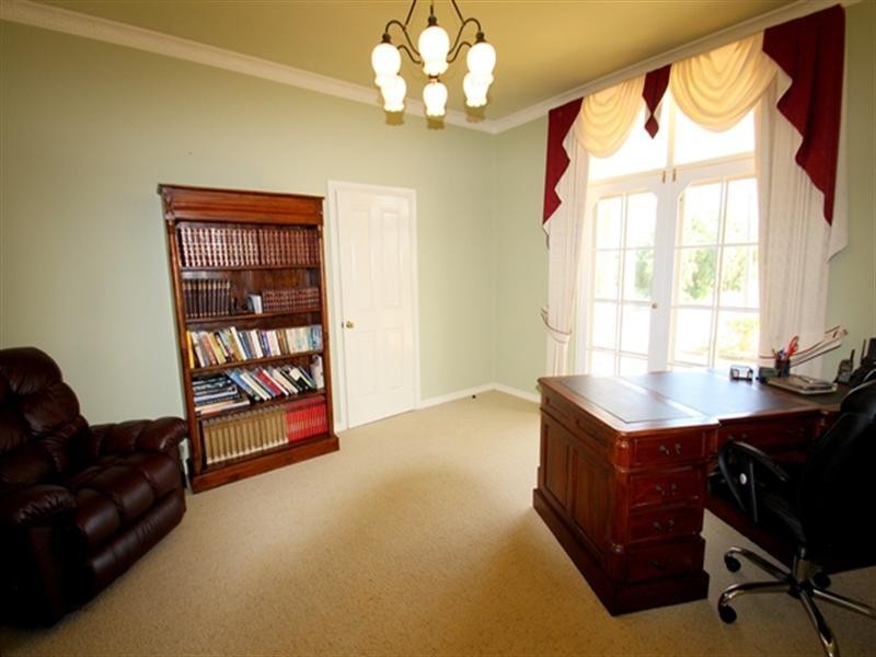 20 Plester Street, Port Denison WA 6525