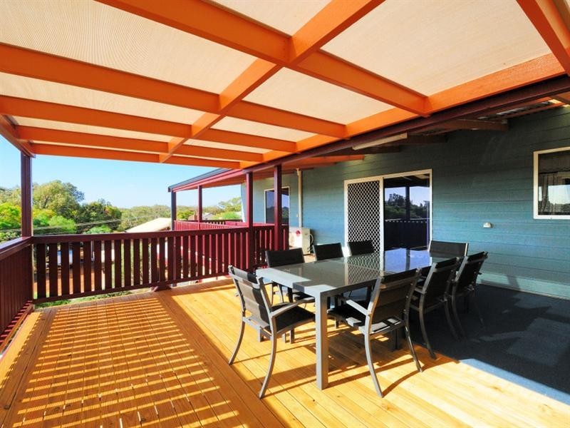 10 Parker Street, Port Denison WA 6525