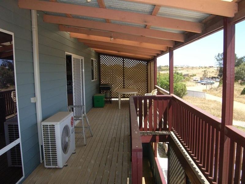 10 Parker Street, Port Denison WA 6525